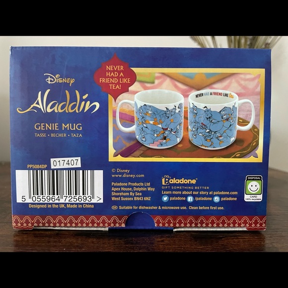 - Disney Aladdin Genie mug new in box - Picture 2 of 2